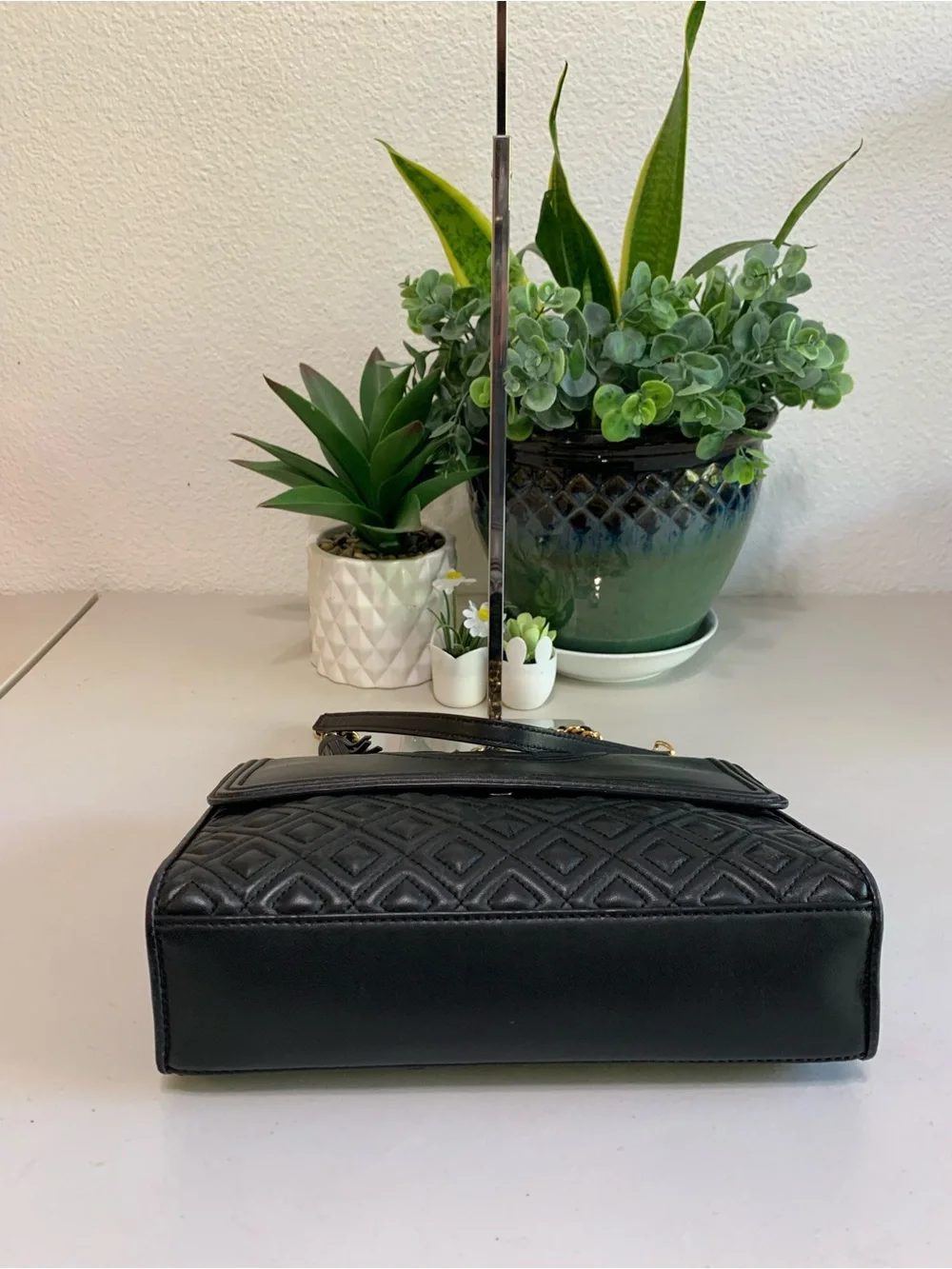 👜💕 Tory Burch Fleming Convertible Shoulder Bag in Black